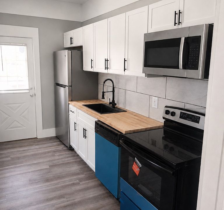 1st image of 115 Oak St #2