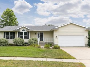 2000 Dows St, Ely, IA 52227