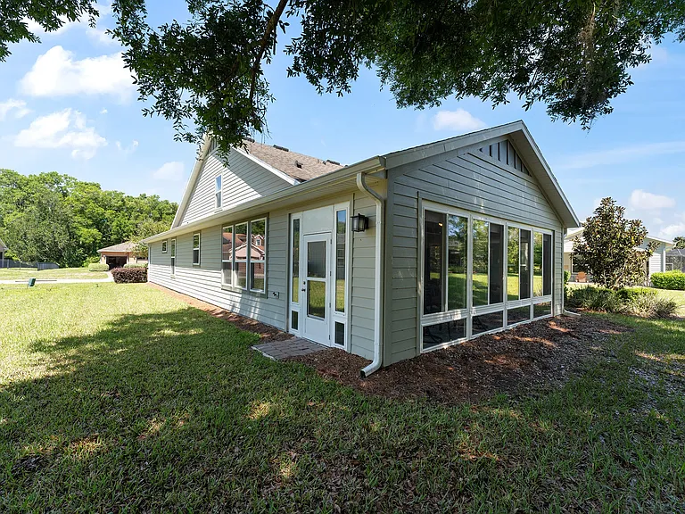 3441 NW 56th Ave — Photo 46