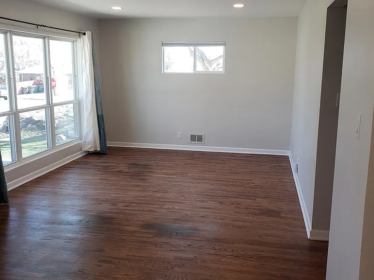 Great living room with lots of natural light.