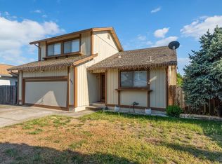 491 Sherry Dr, Ukiah, CA 95482