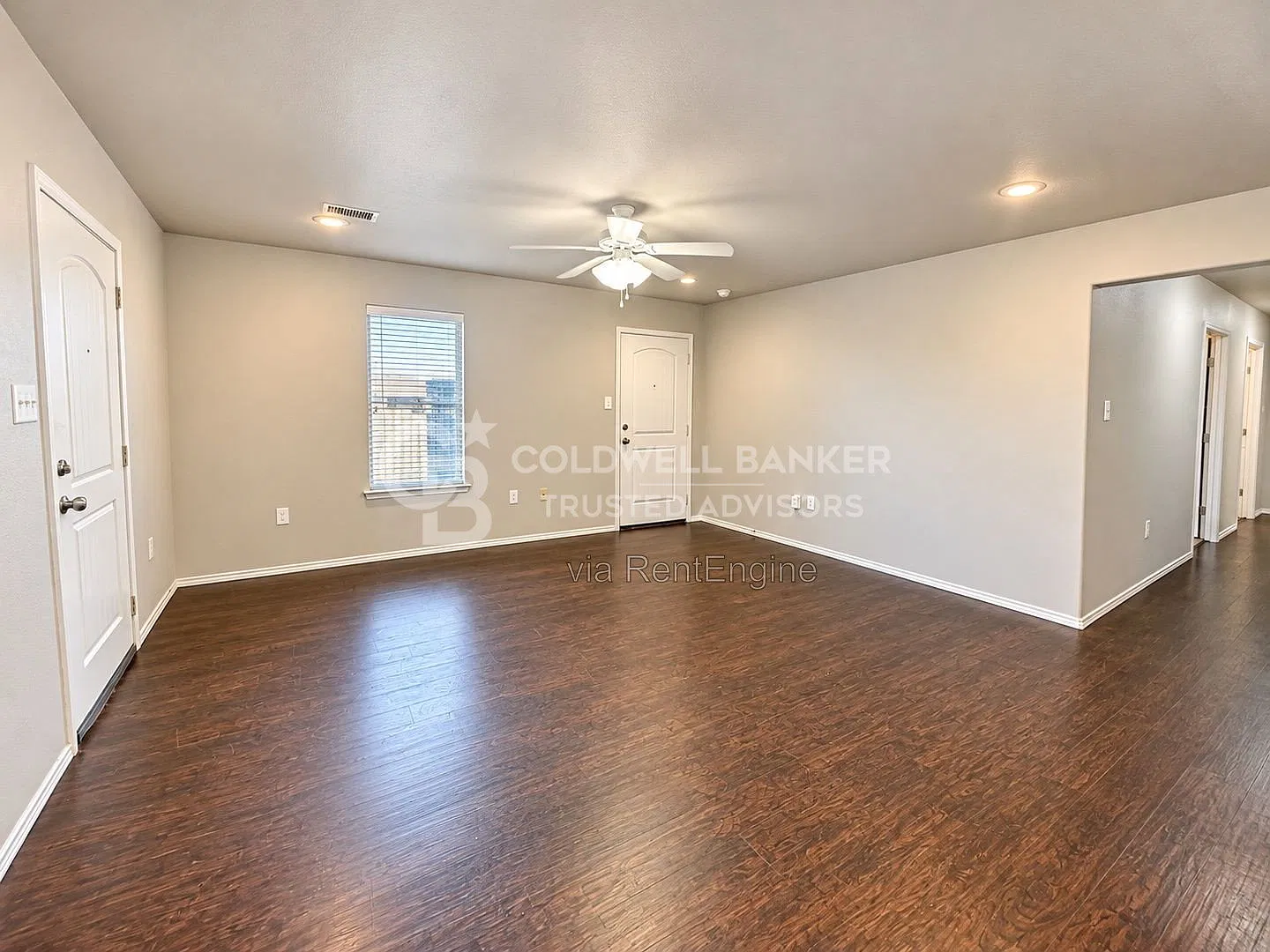 3 bed, 2.0 bath, 1519 sqft, $1,225 — Photo 2