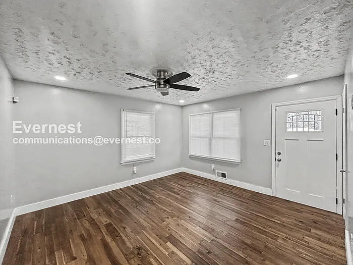 1244 Calhoun Ave — Photo 6