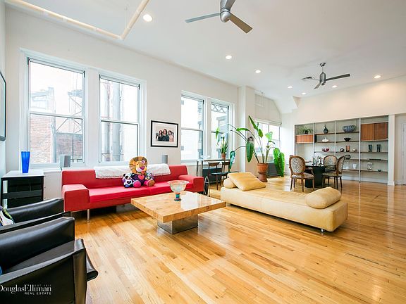 3rd image of 176 Broadway APT 15D