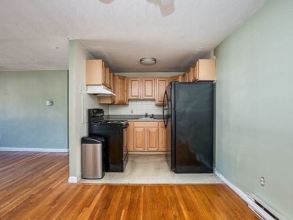 4th image of 255 Elm St APT 301