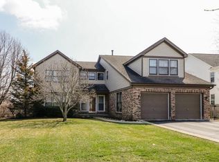 501 Salceda Dr, Mundelein, IL 60060