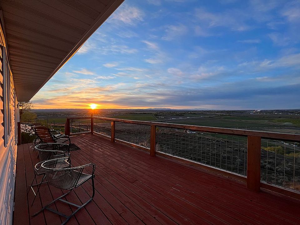 Back Porch, at sunrise 