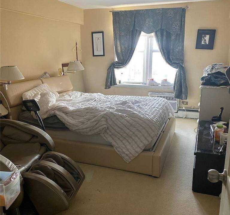 2nd image of 42-42 Colden St APT D7