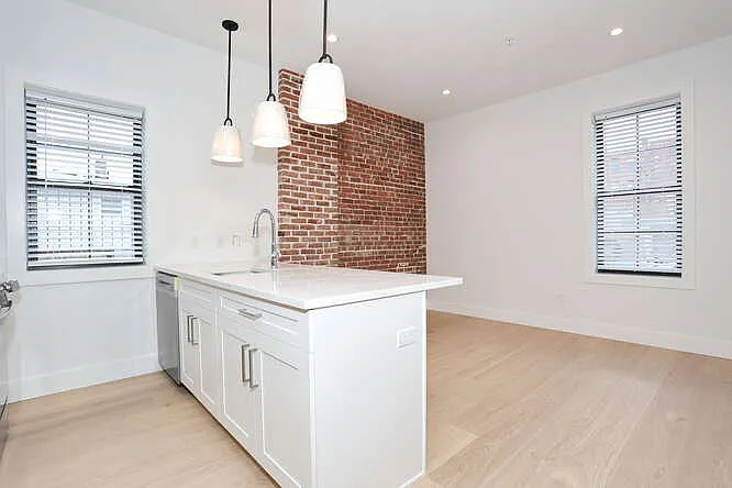 45 E Palisade Ave — Photo 16