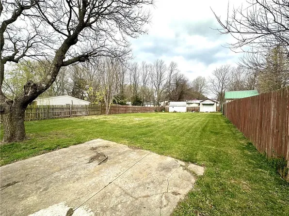 1047 E Villa Marie St Lot 30, Springfield, MO 65803