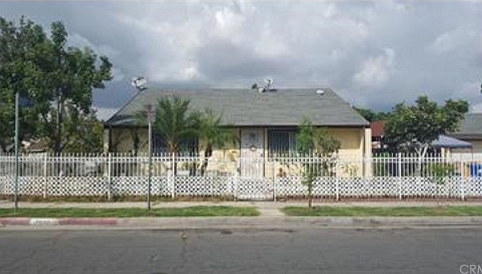 1st image of 1801 E 103rd Pl