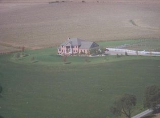 5409 SW 19th St, Des Moines, IA 50315