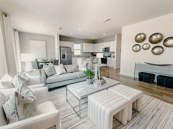 Open Living, great for entertaining