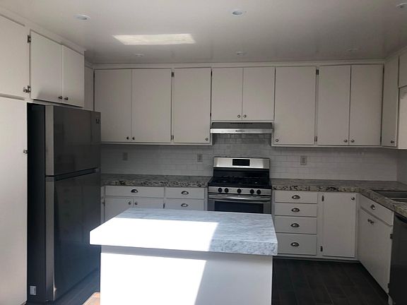 3rd image of 4135-37 Datcho Dr