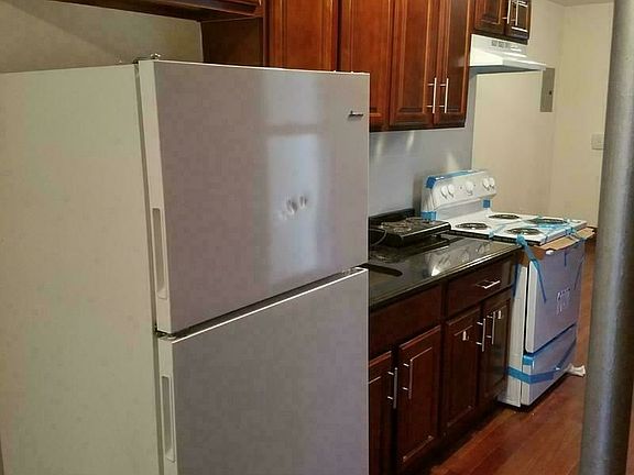 3rd image of 1624 Madison Ave #4A