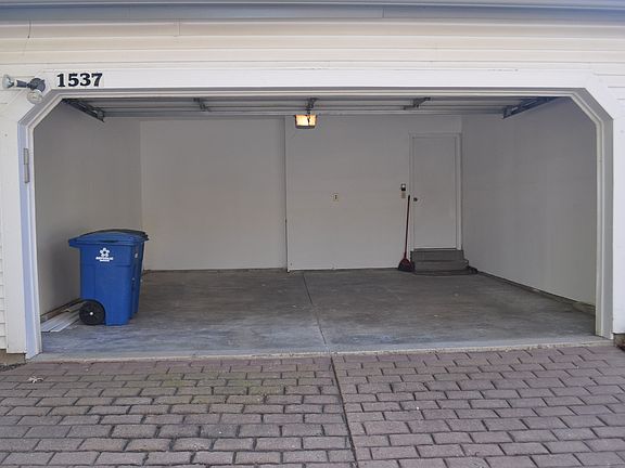 3rd image of 1537 Milbridge Dr