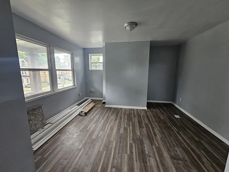 3154 River Rd — Photo 12