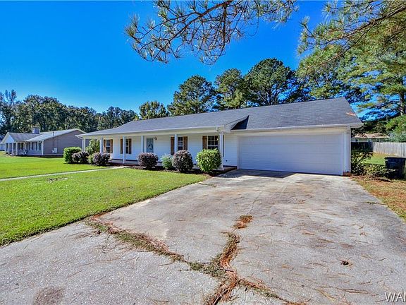 2nd image of 3206 Bermuda Dr