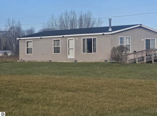 9786 W Drew Rd, Weidman, MI 48893