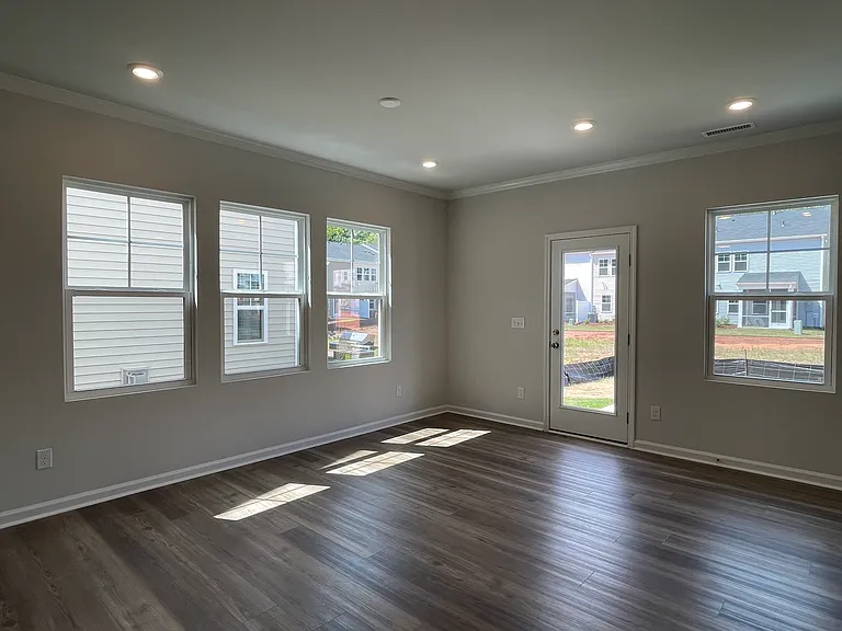 3606 Soaring Elm Dr — Photo 14