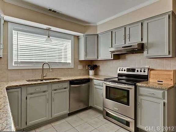4th image of 6729 Carmel Hills Dr