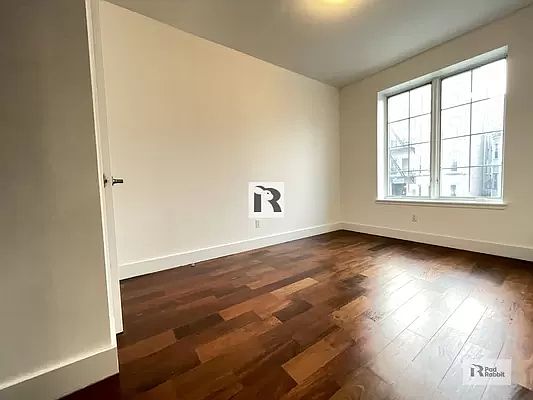 5th image of 200 Macon St #2B