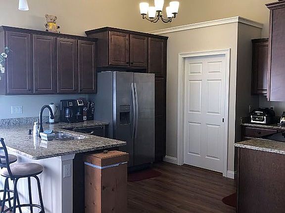 5th image of 3220 Anastasia Pl
