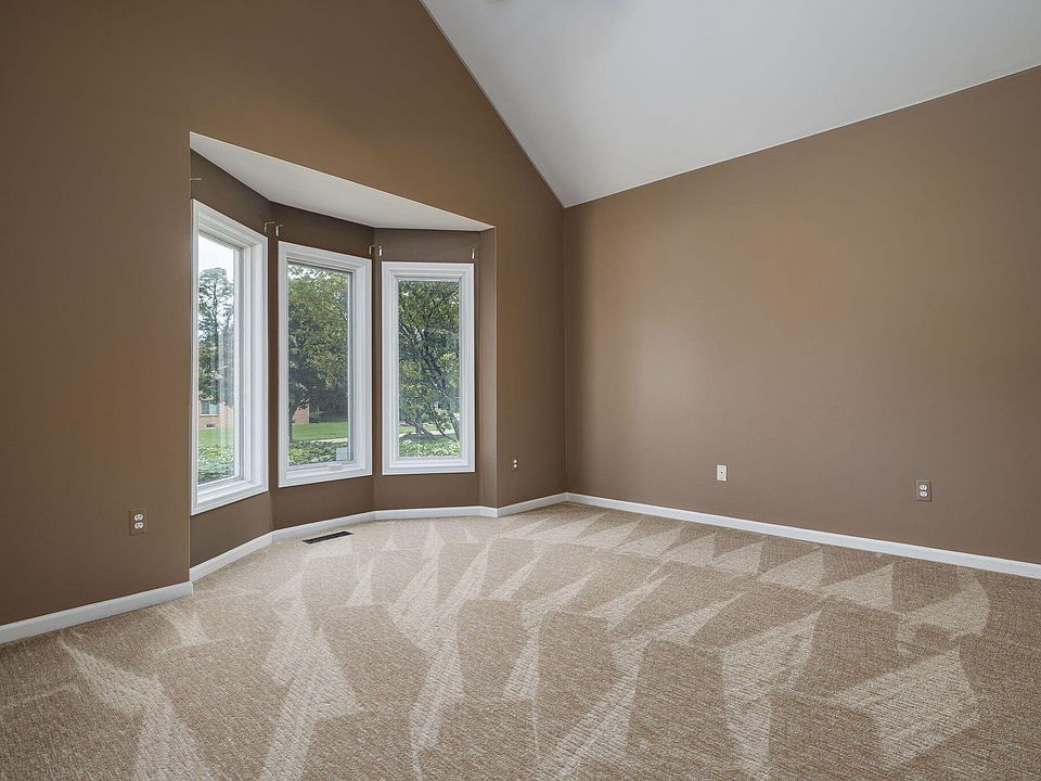 3972 Greenwood Dr, photo 27