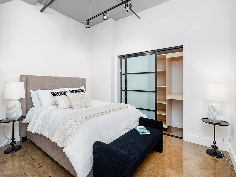 Maxfield Lofts — Photo 12