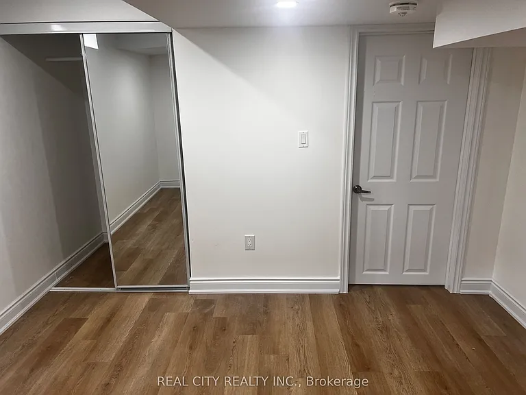 1100 Cameo St — Photo 8