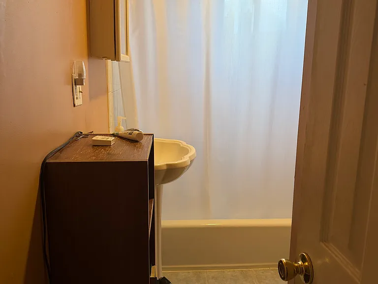 106 Carlton Ave #106 — Photo 10