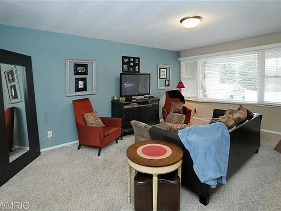 4th image of 5158 Skyridge Ave