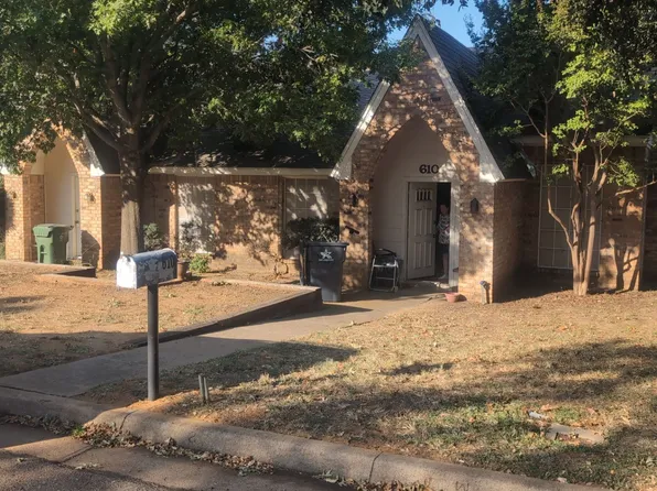 610 Overlook Ct, Arlington, TX 76012