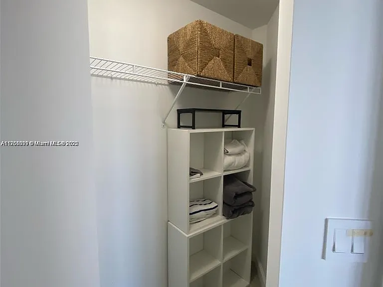 55 SW 9th St #30 — Photo 29