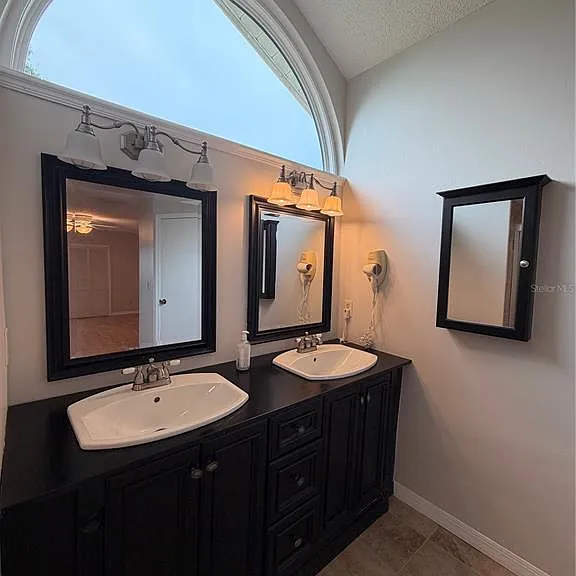 3727 Dunwich Ave — Photo 26