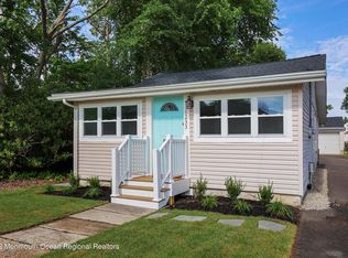 1233 Oakwood Rd, Belmar, NJ 07719