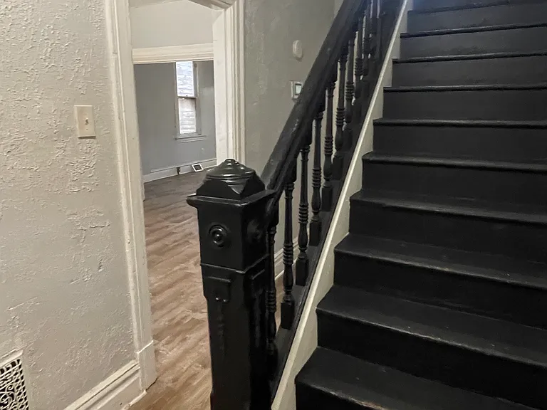226 Lobinger Ave — Photo 5