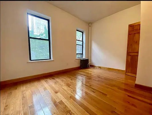 Rented by Avenues Real Estate | media 4