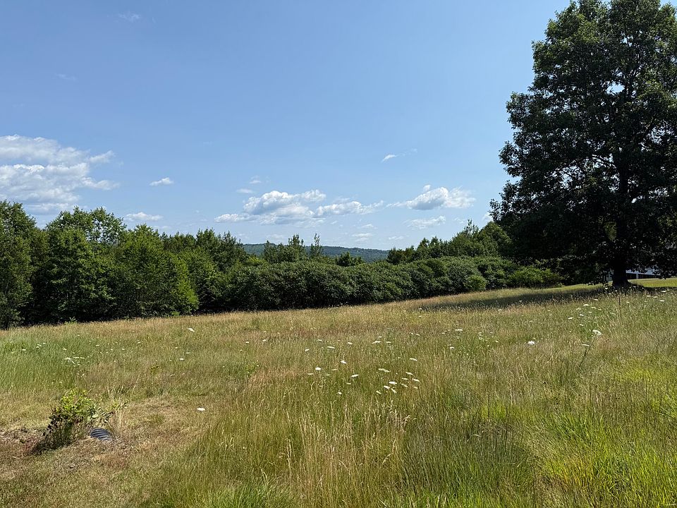 2nd image of 90 John And Marie Drive