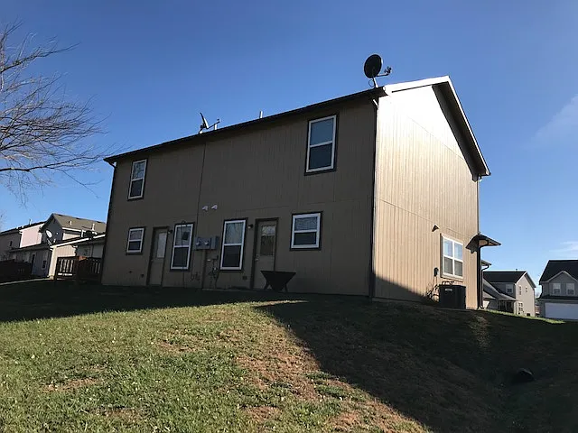 Building Photo - 109 Silver Leaf Ln