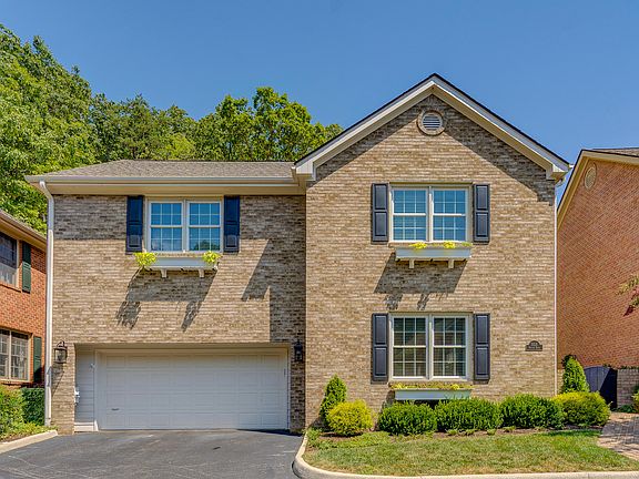 3rd image of 5515 Village Dr