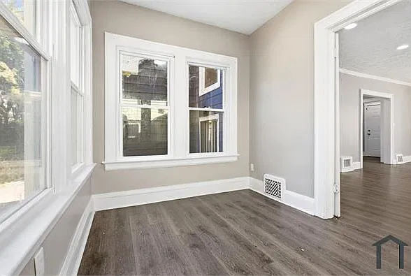 4 bed, 1797 sqft, $1,600 — Photo 4