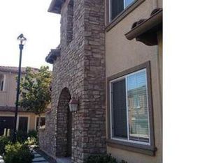 28701 Verona Dr, Santa Clarita, CA 91354