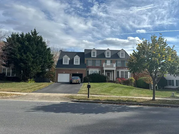 2610 Northrup Dr, Rockville, MD 20850