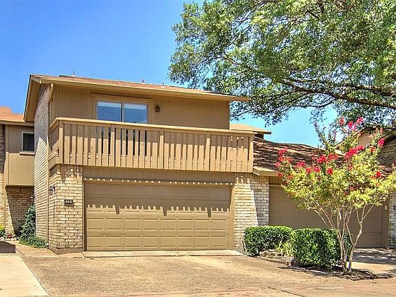 3rd image of 3121 Willowbrook Ct