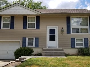 1012 Highland Dr, Liberty, MO 64068