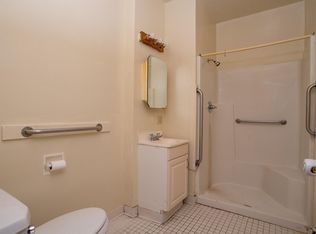131 6th Ave #2, Troy, NY 12180