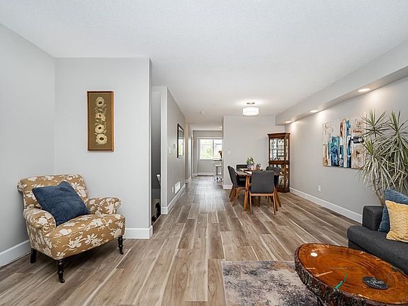 5th image of 1268 Riverside Dr #40