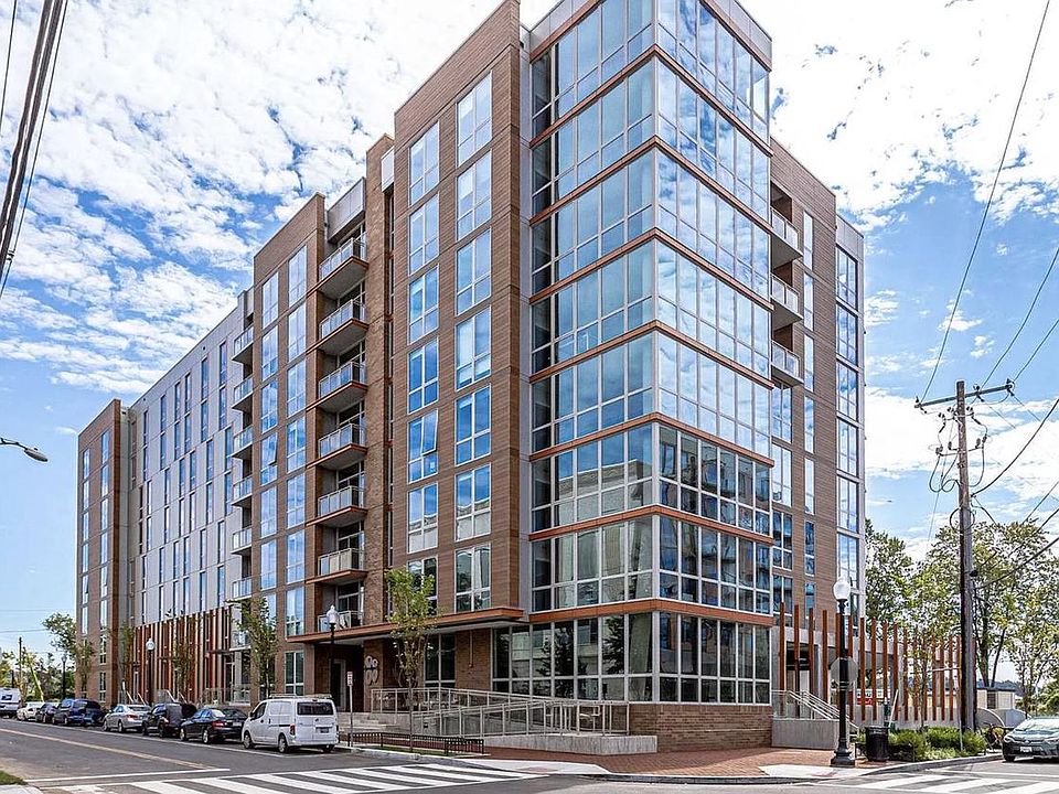 1st image of 88 V St SW APT 213