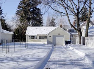 172 Wildmere Rd, Rochester, NY 14617